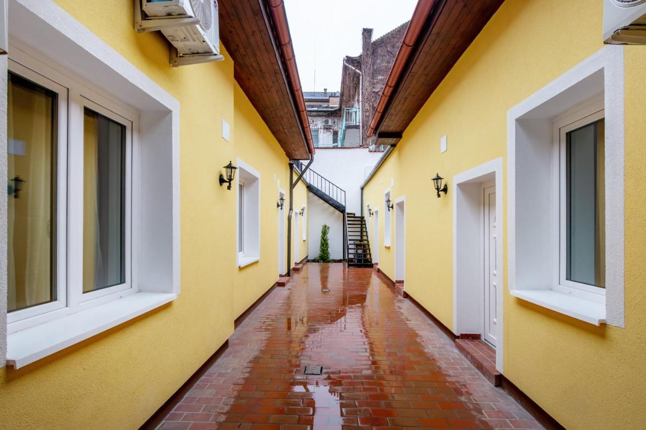 Modern Stay In Authentic Central Area Budapest Extérieur photo